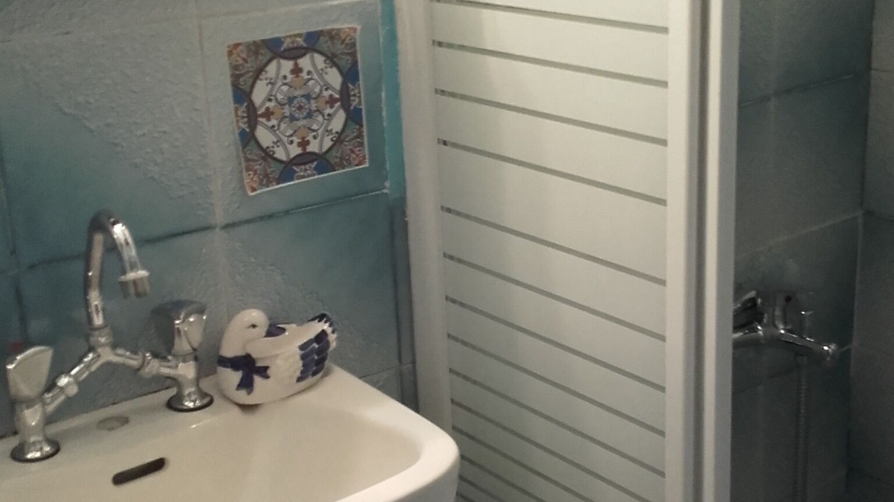 Photo of Bathroom in Aleimmatades
