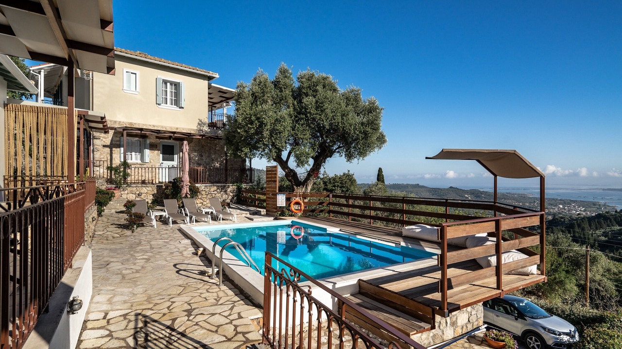 Photo of Outdoor in Katouna