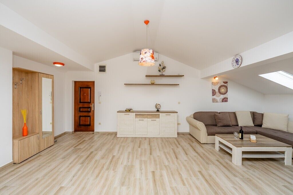 Photo of Livingroom in Budva