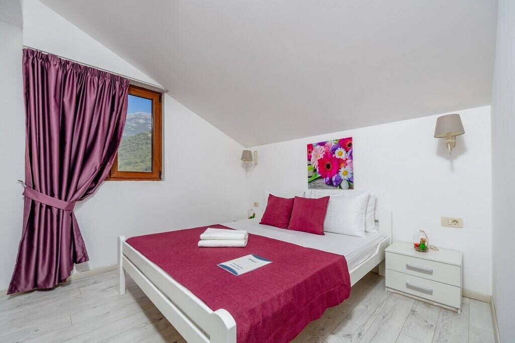 Photo of Bedroom in Budva