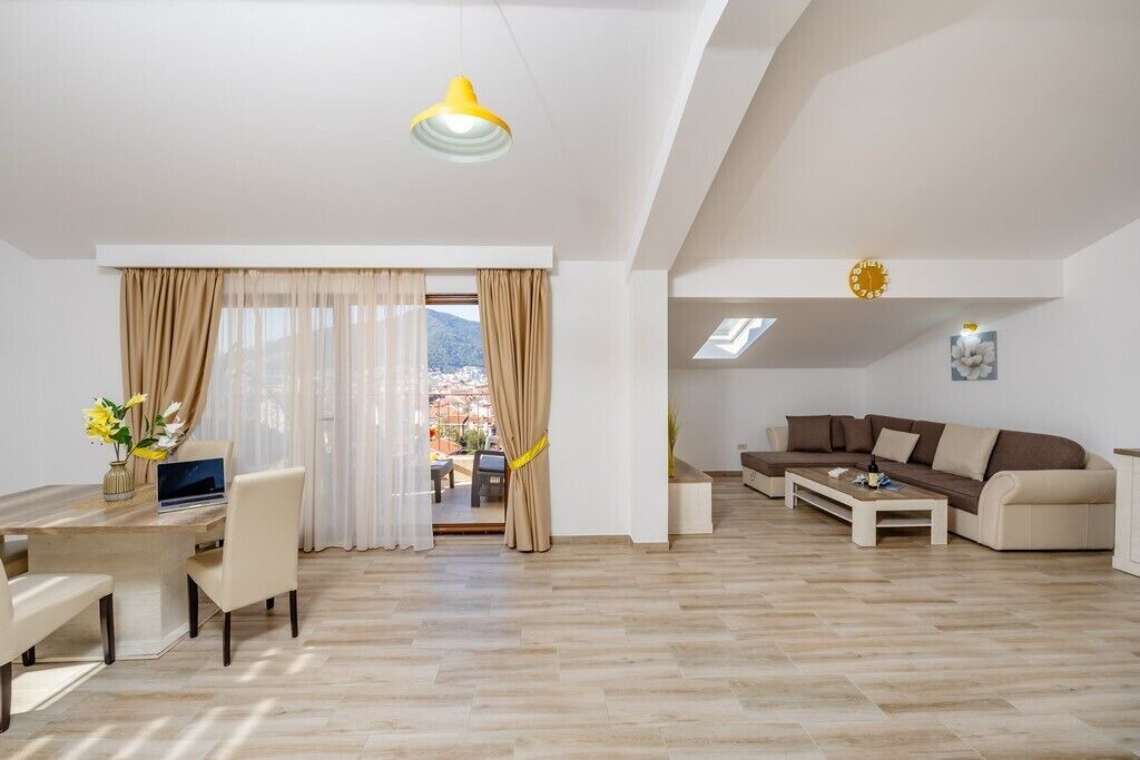 Photo of Livingroom in Lazi
