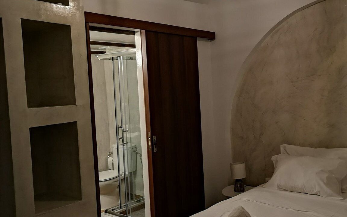Photo of Others in Haraki