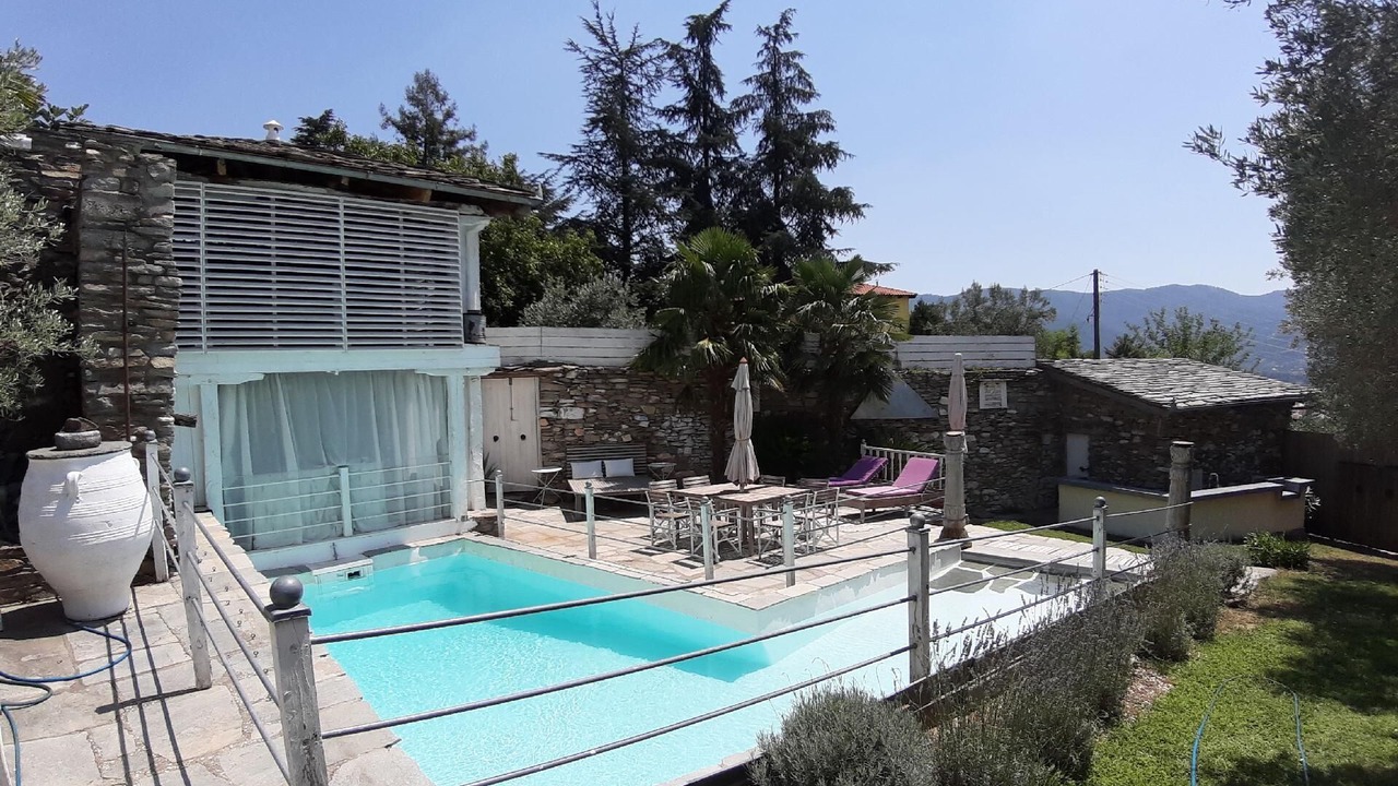 Photo of Outdoor in Pieres