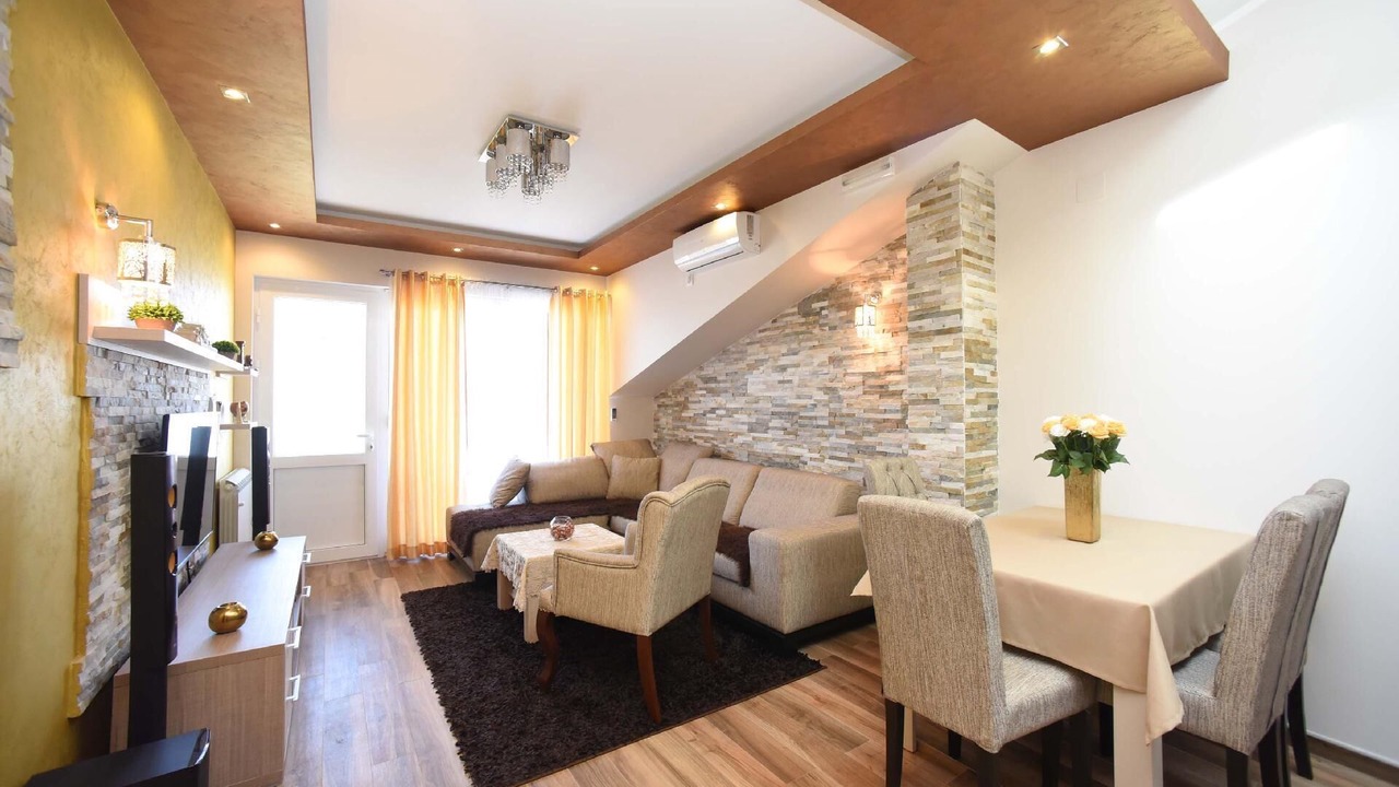 Photo of Livingroom in Tomicici