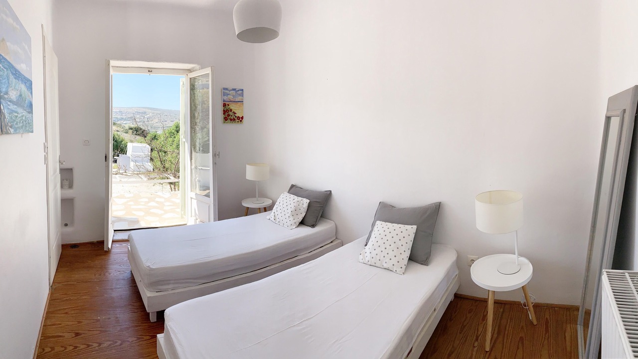 Photo of Bedroom in Ampelas