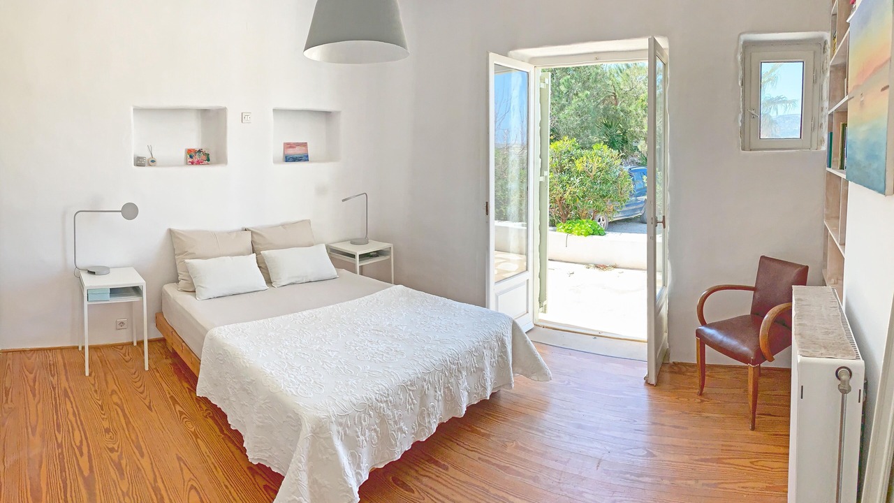 Photo of Bedroom in Ampelas