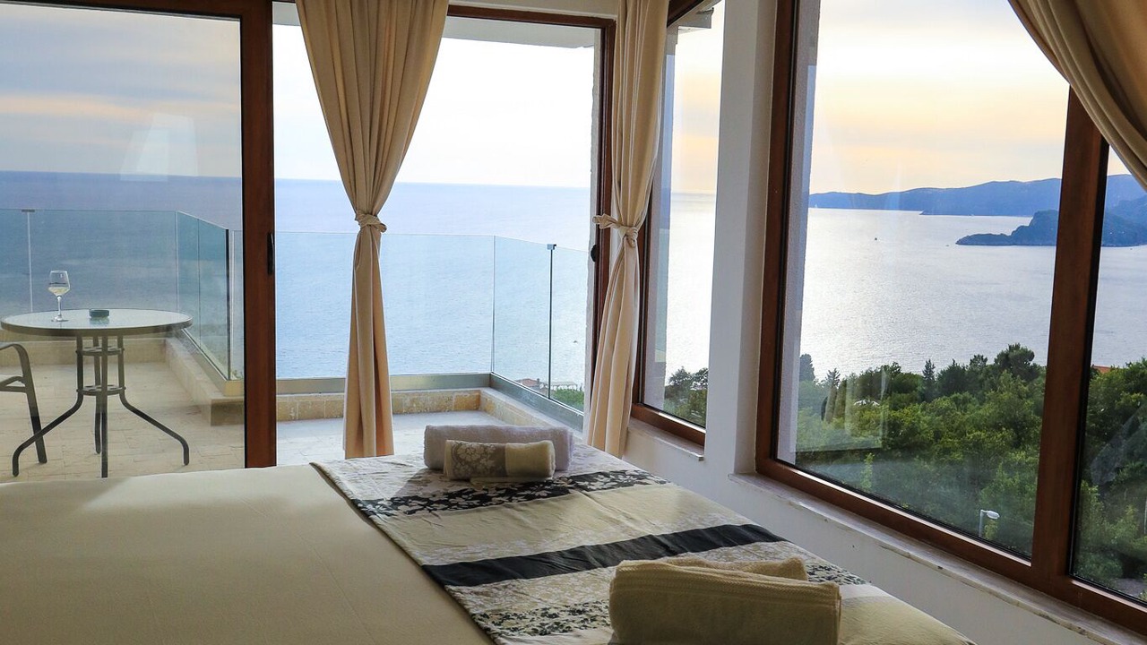 Photo of Bedroom in Sveti Stefan