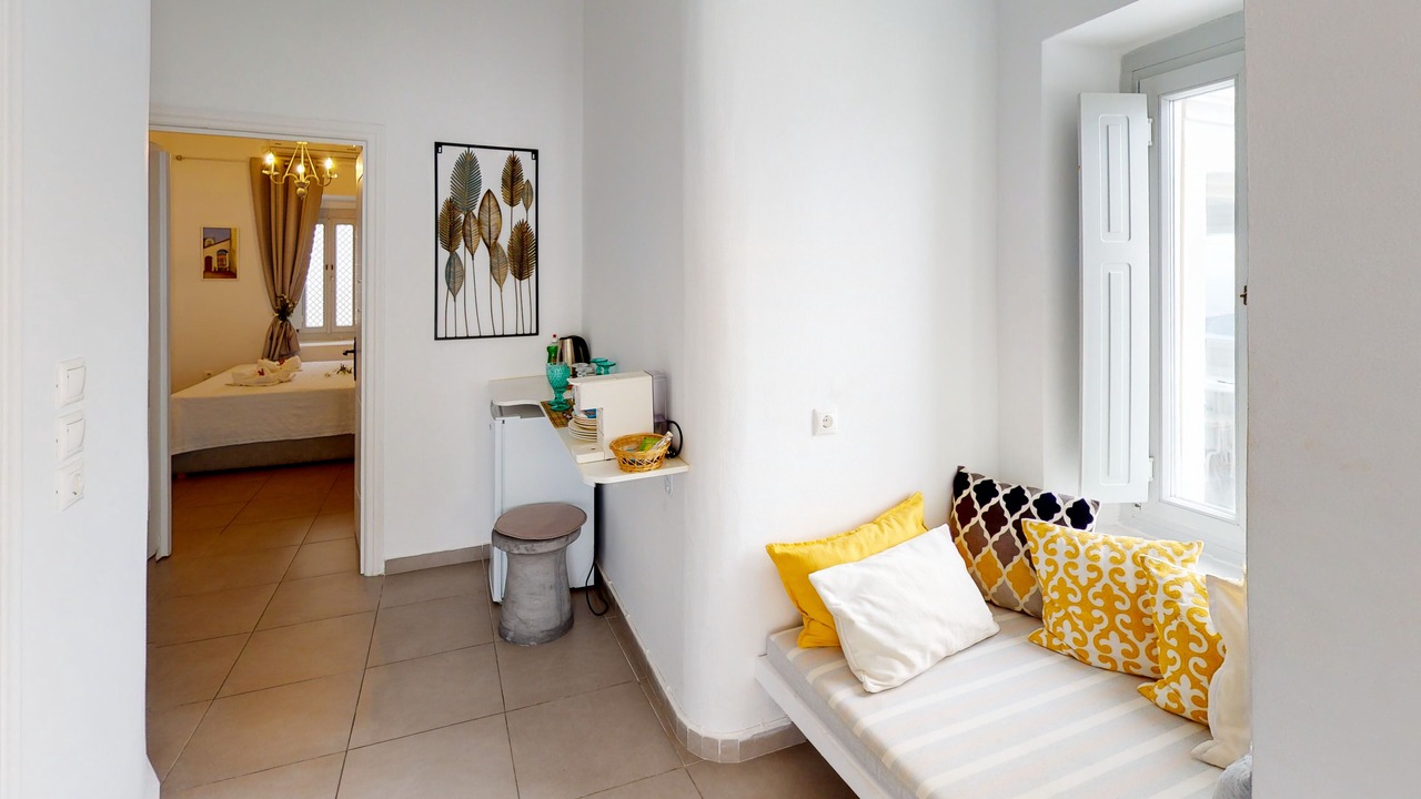 Photo of Bedroom in Fira