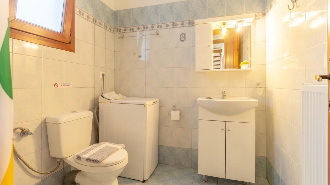 Photo of Bathroom in Skopelos Town
