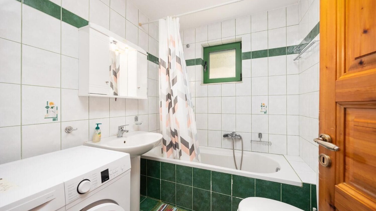 Photo of Bathroom in Paxos