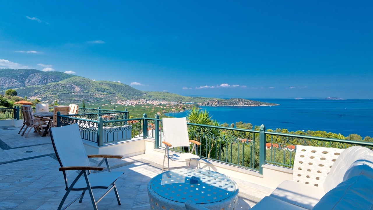Photo of Outdoor in Melissopetra