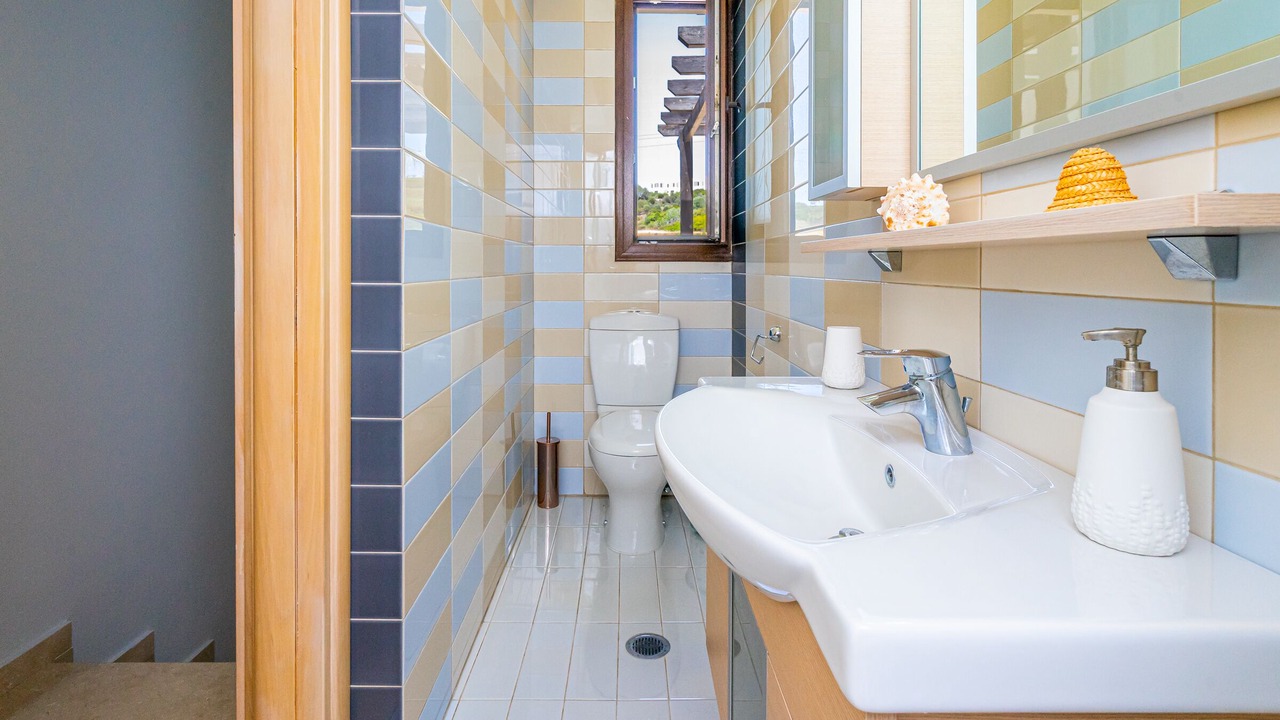Photo of Bathroom in Kiotari