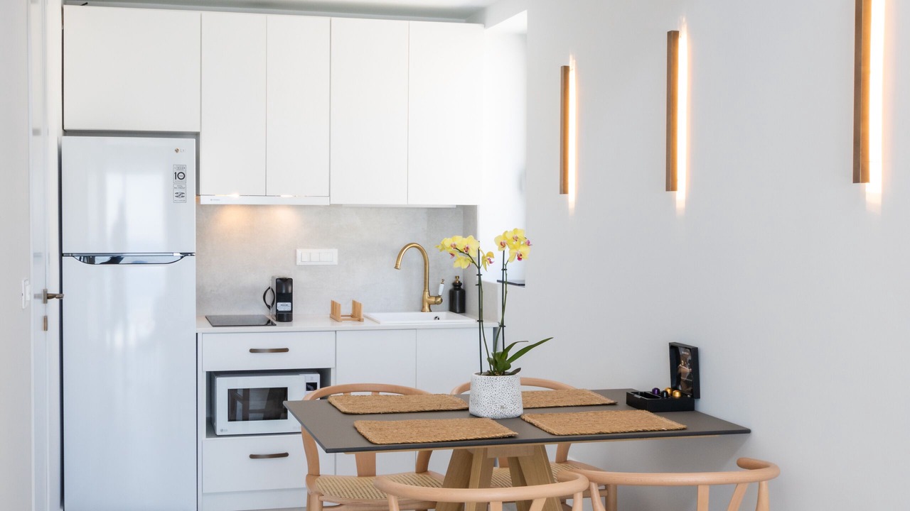 Photo of Others in Amoopi