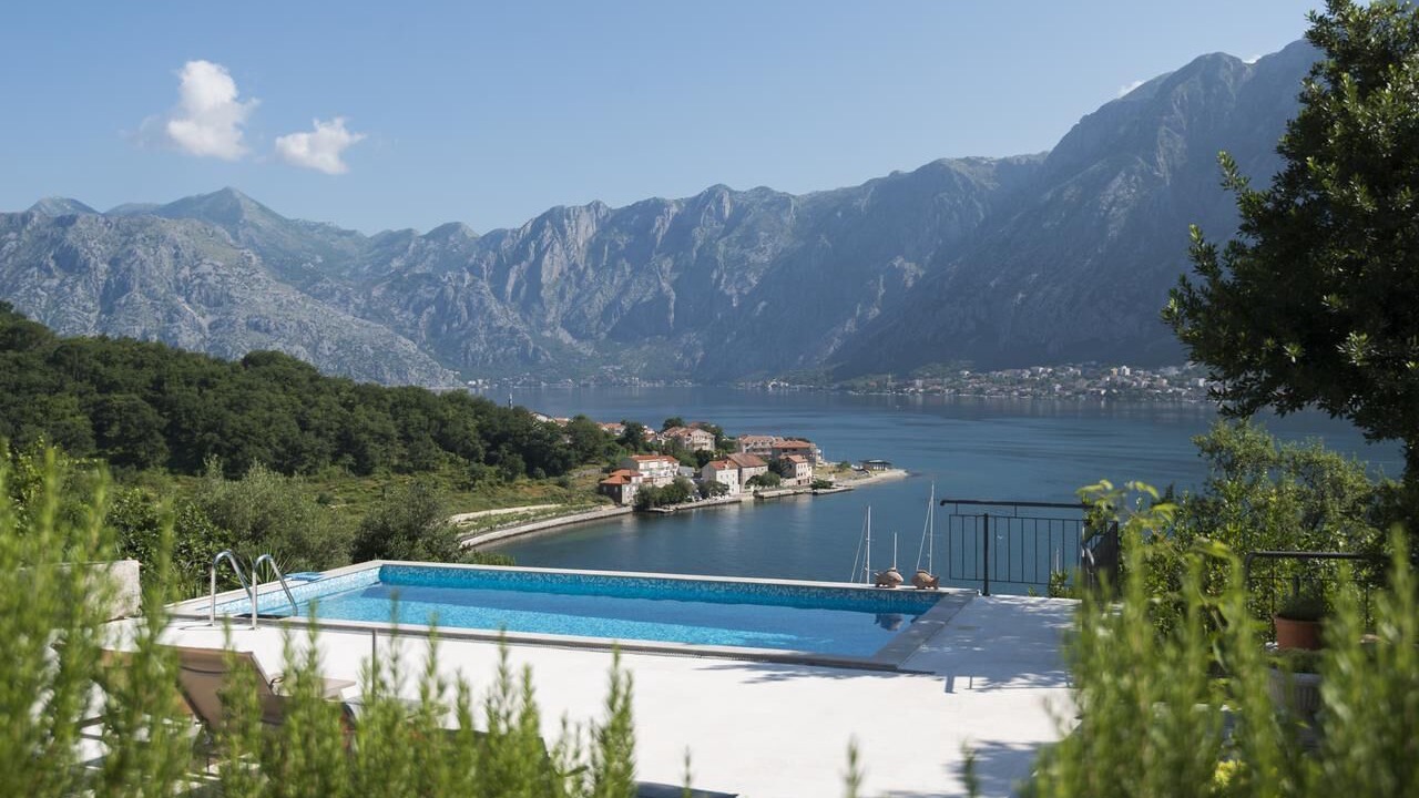 Photo of Outdoor in Prcanj