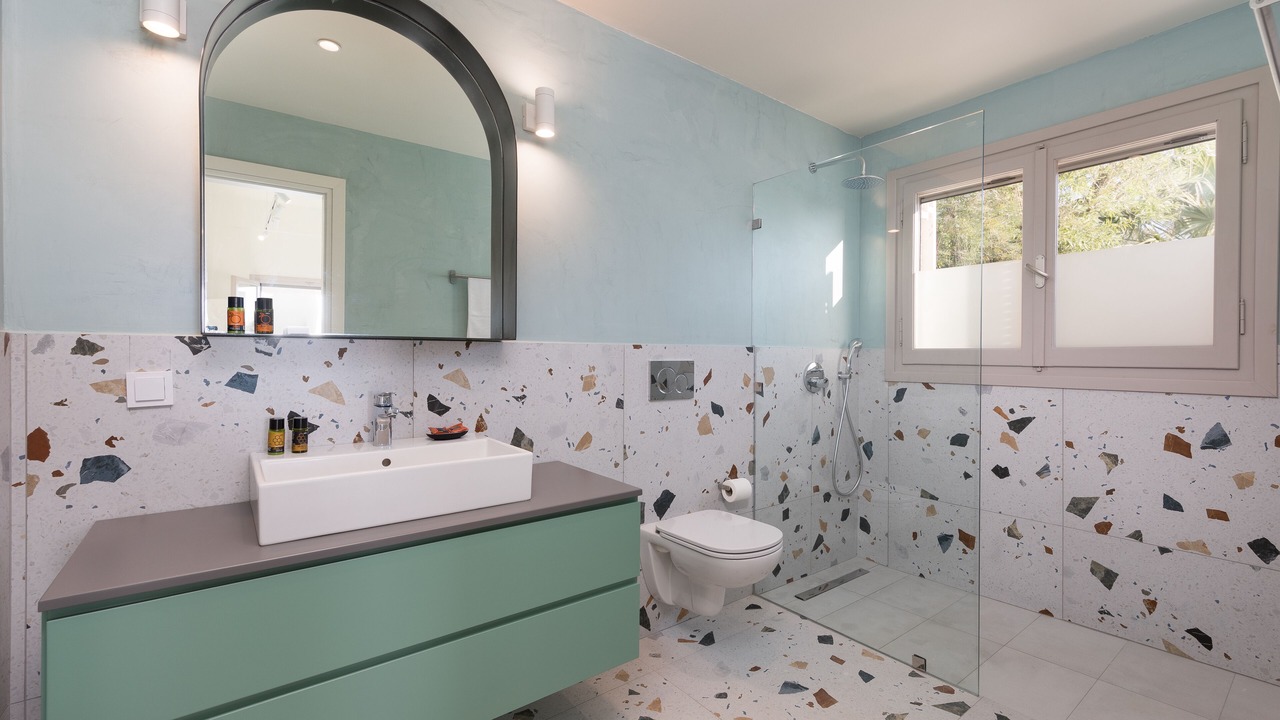 Photo of Bathroom in Benitses