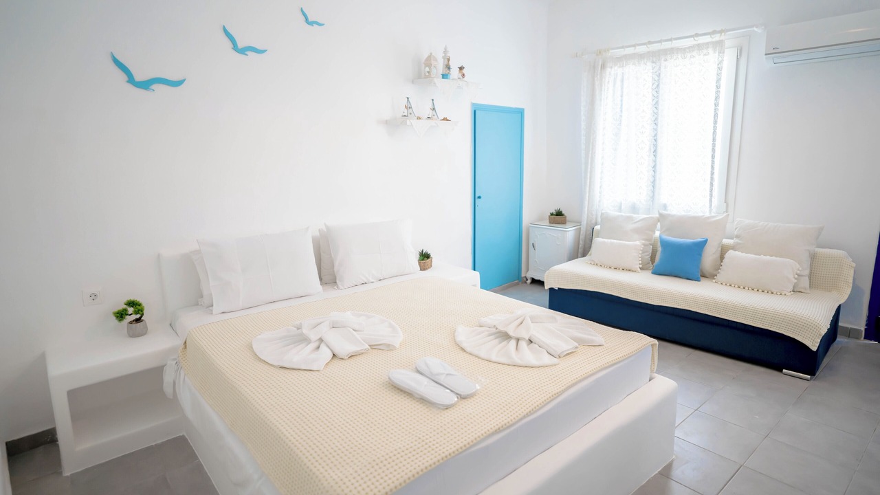 Photo of Bedroom in Parikia