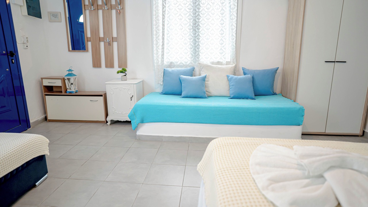 Photo of Bedroom in Parikia