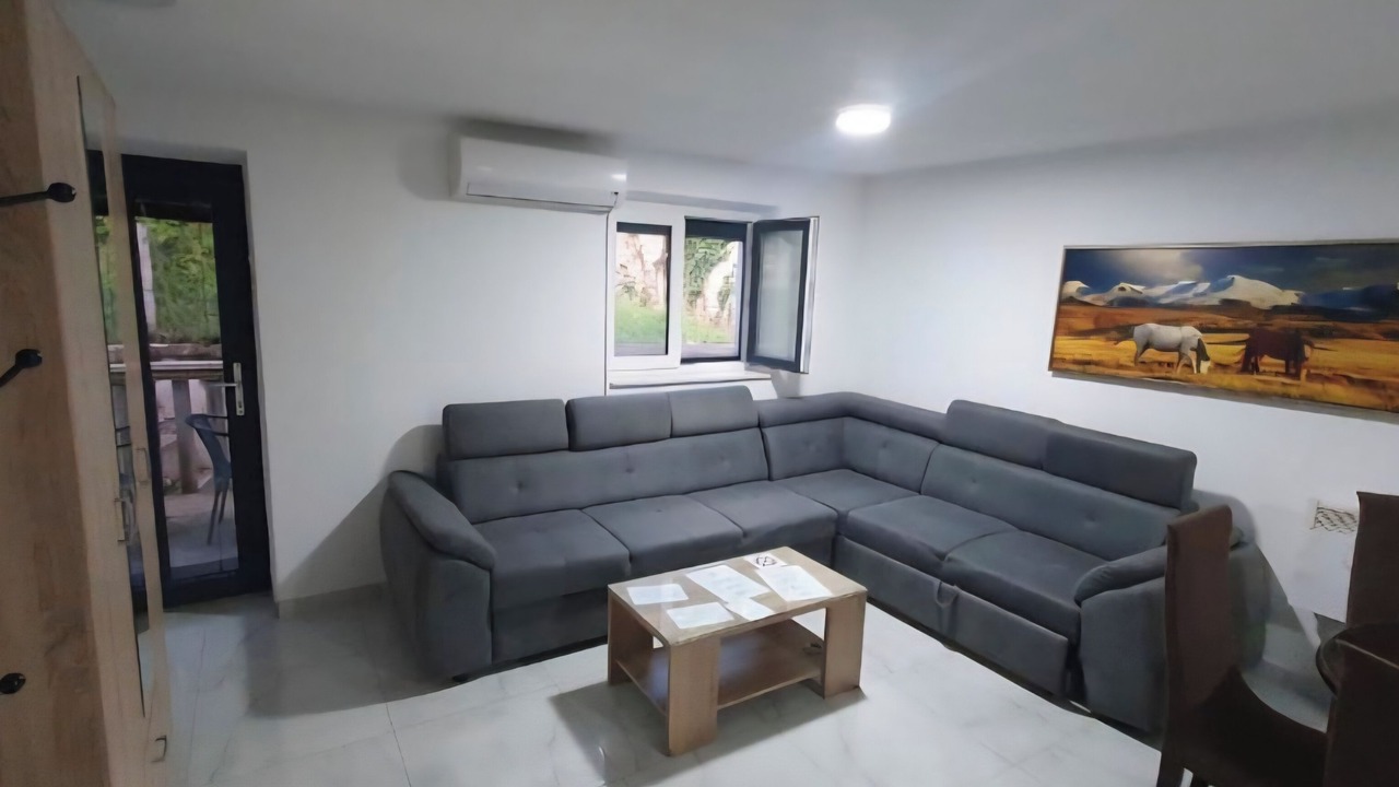 Photo of Livingroom in Lepetane