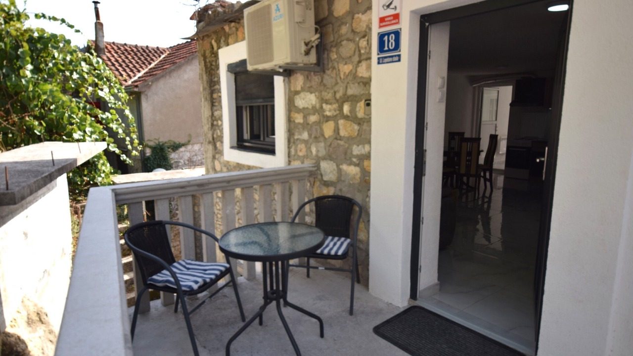 Photo of Outdoor in Lepetane