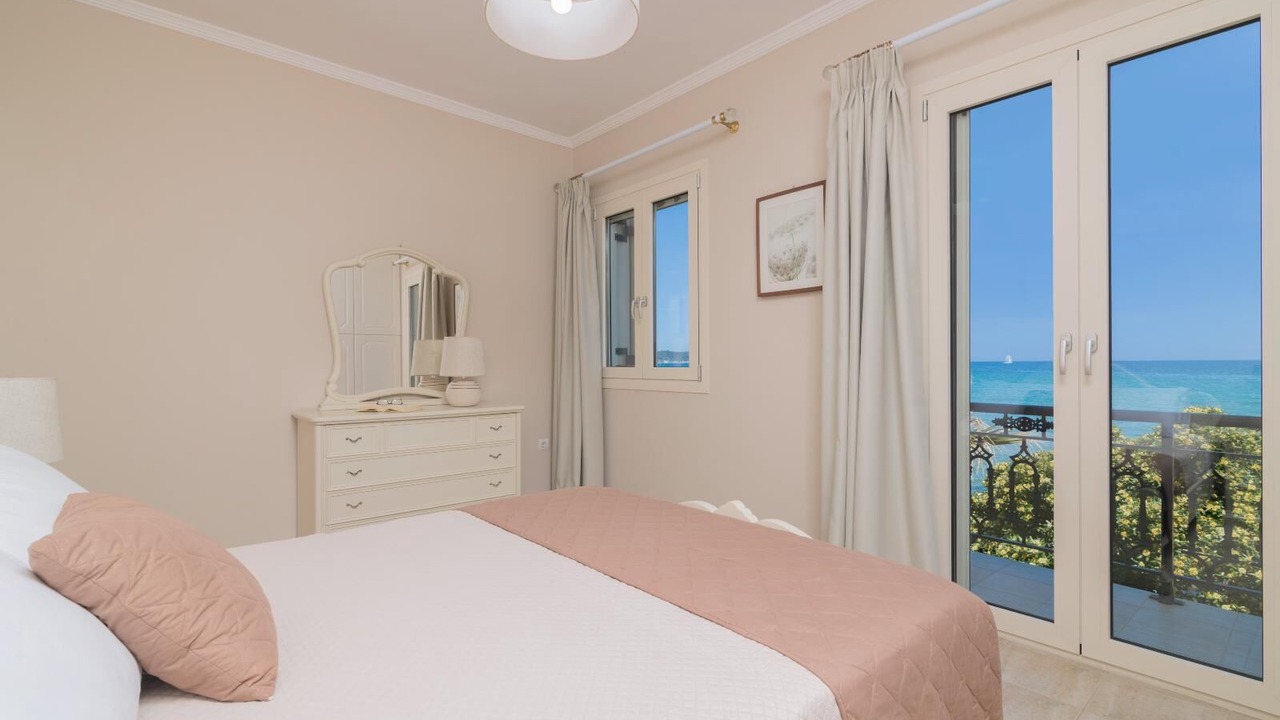 Photo of Bedroom in Argassi