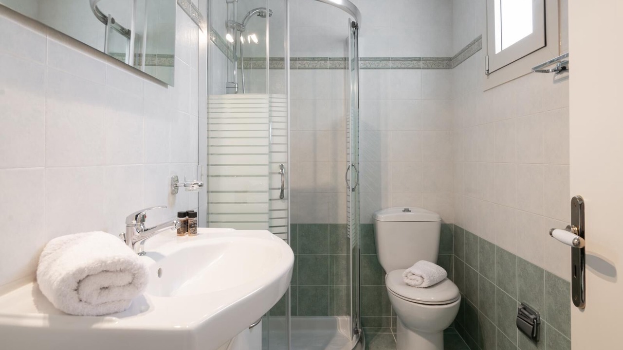 Photo of Bathroom in Argassi