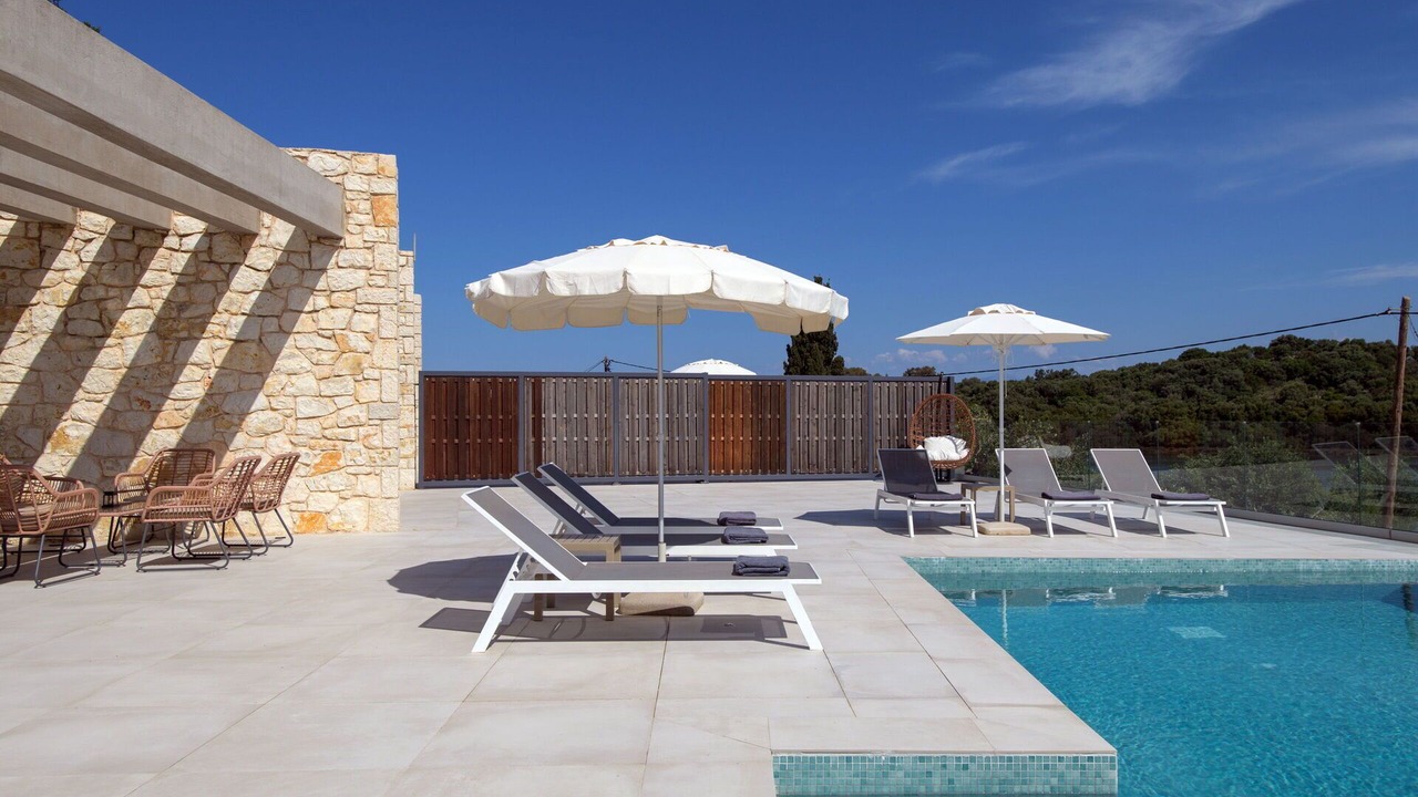 Photo of Patio Balcony in Petaleia