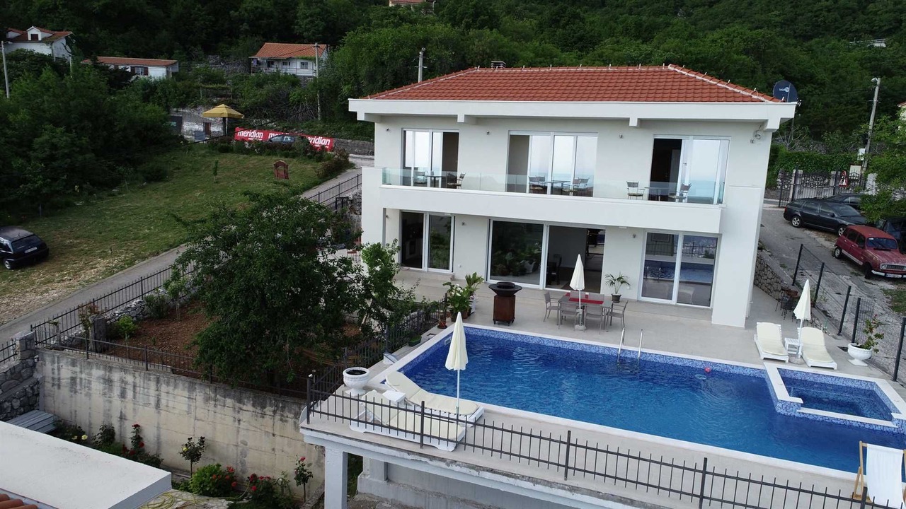 Photo of Outdoor in Lapcici