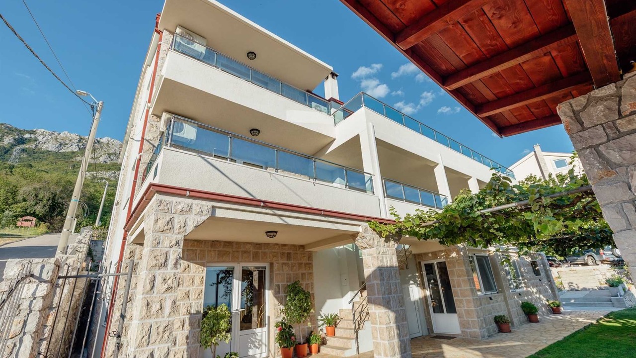 Photo of Outdoor in Lapcici