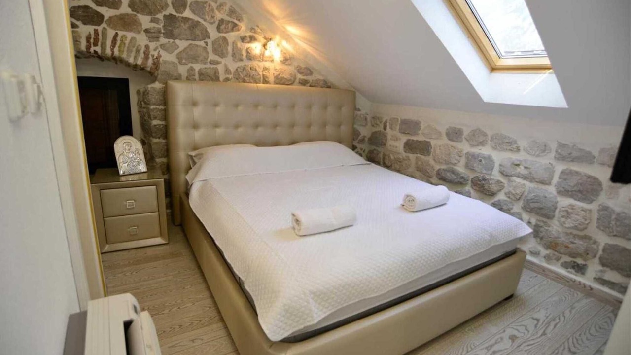 Photo of Bedroom in Kotor