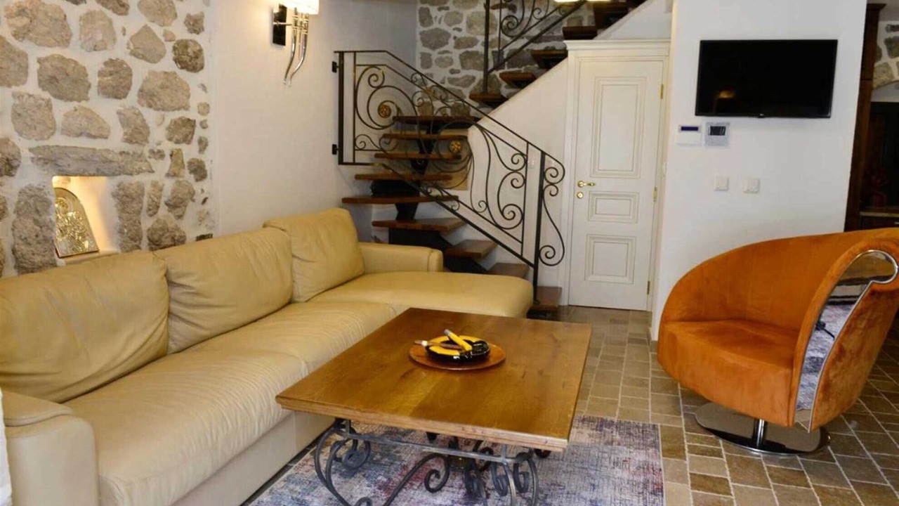 Photo of Livingroom in Kotor