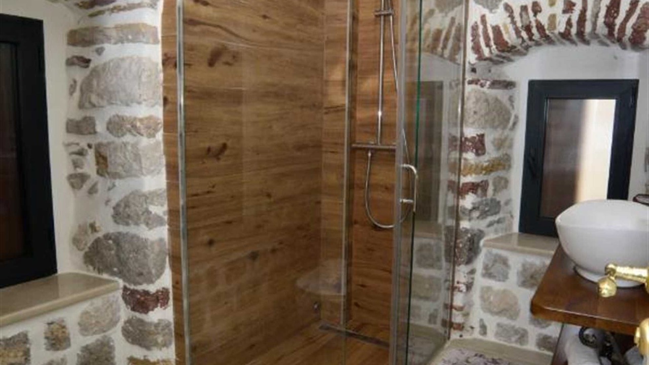 Photo of Bathroom in Kotor