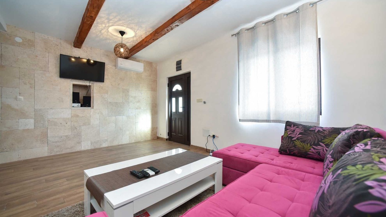 Photo of Livingroom in Boreti