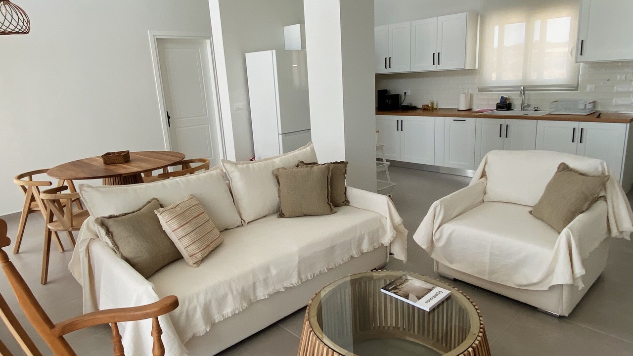 Photo of Livingroom in Lahania