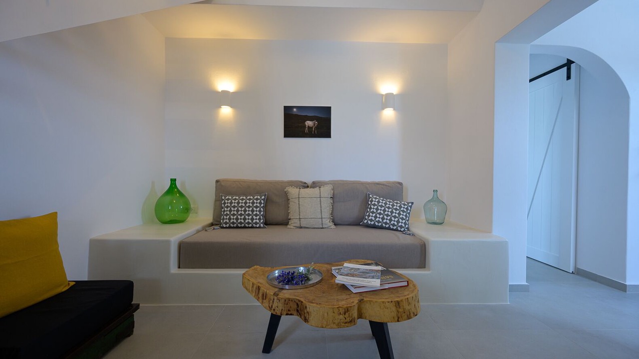 Photo of Bedroom in Oia