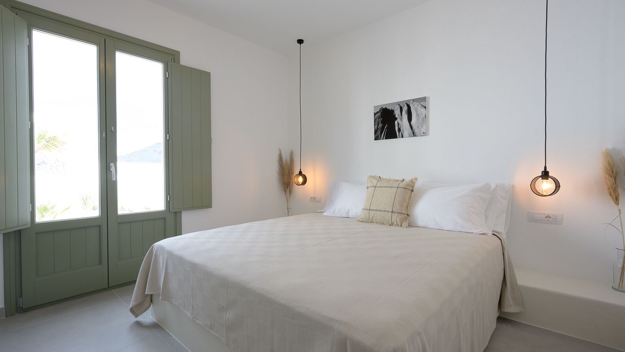 Photo of Bedroom in Oia