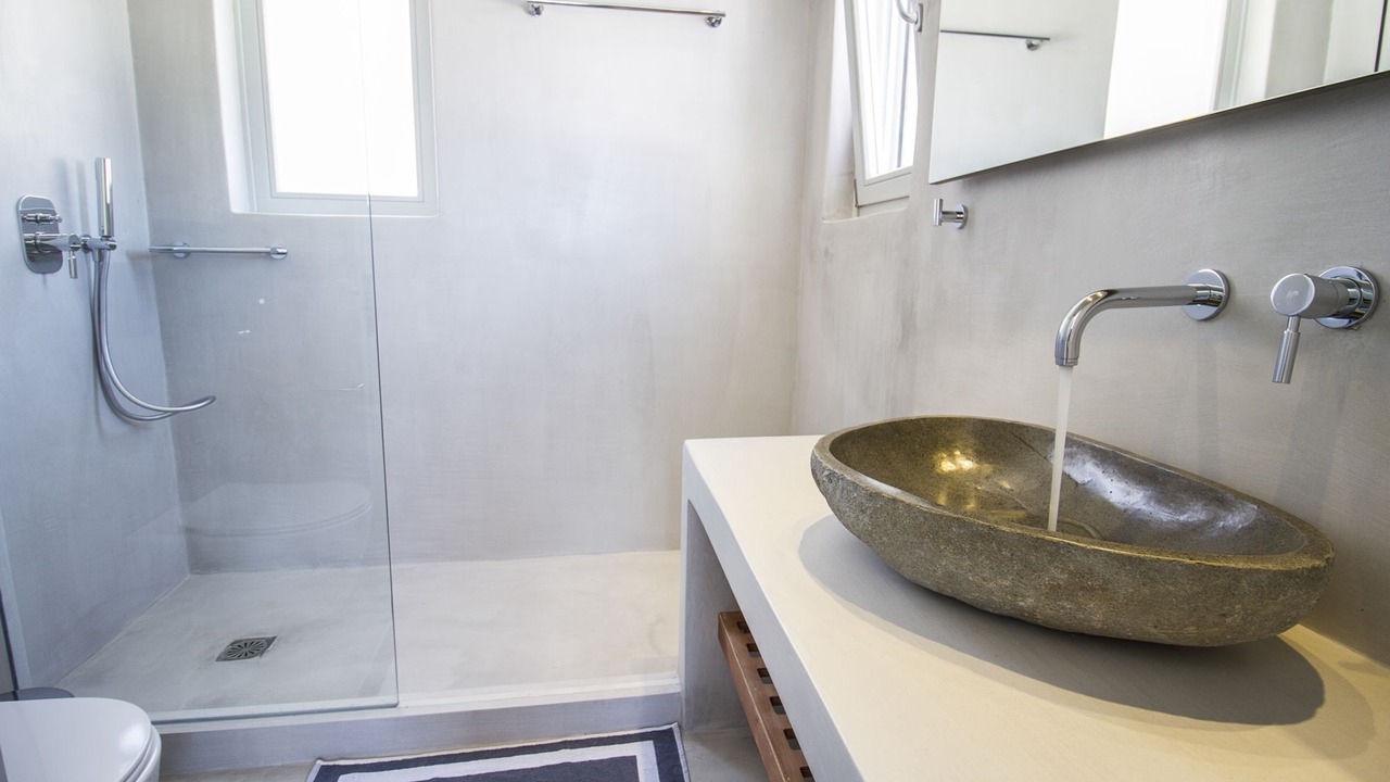 Photo of Bathroom in Elia