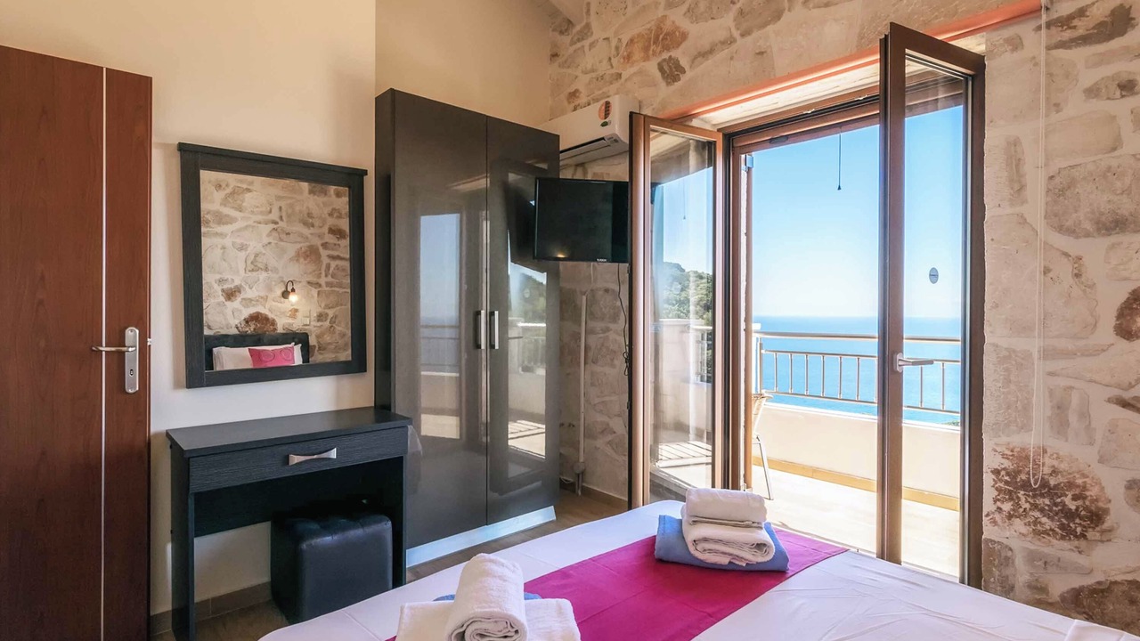 Photo of Bedroom in Elation