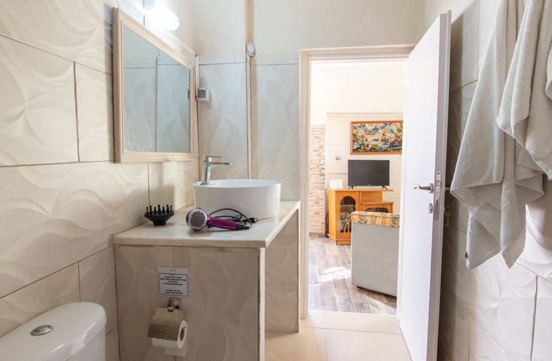 Photo of Bathroom in Agios Ioannis