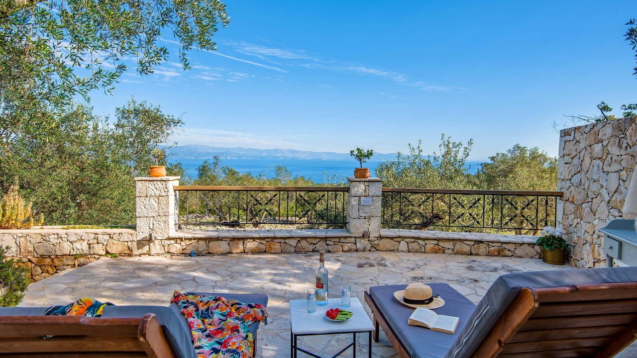 Photo of Patio Balcony in Ieromonachos