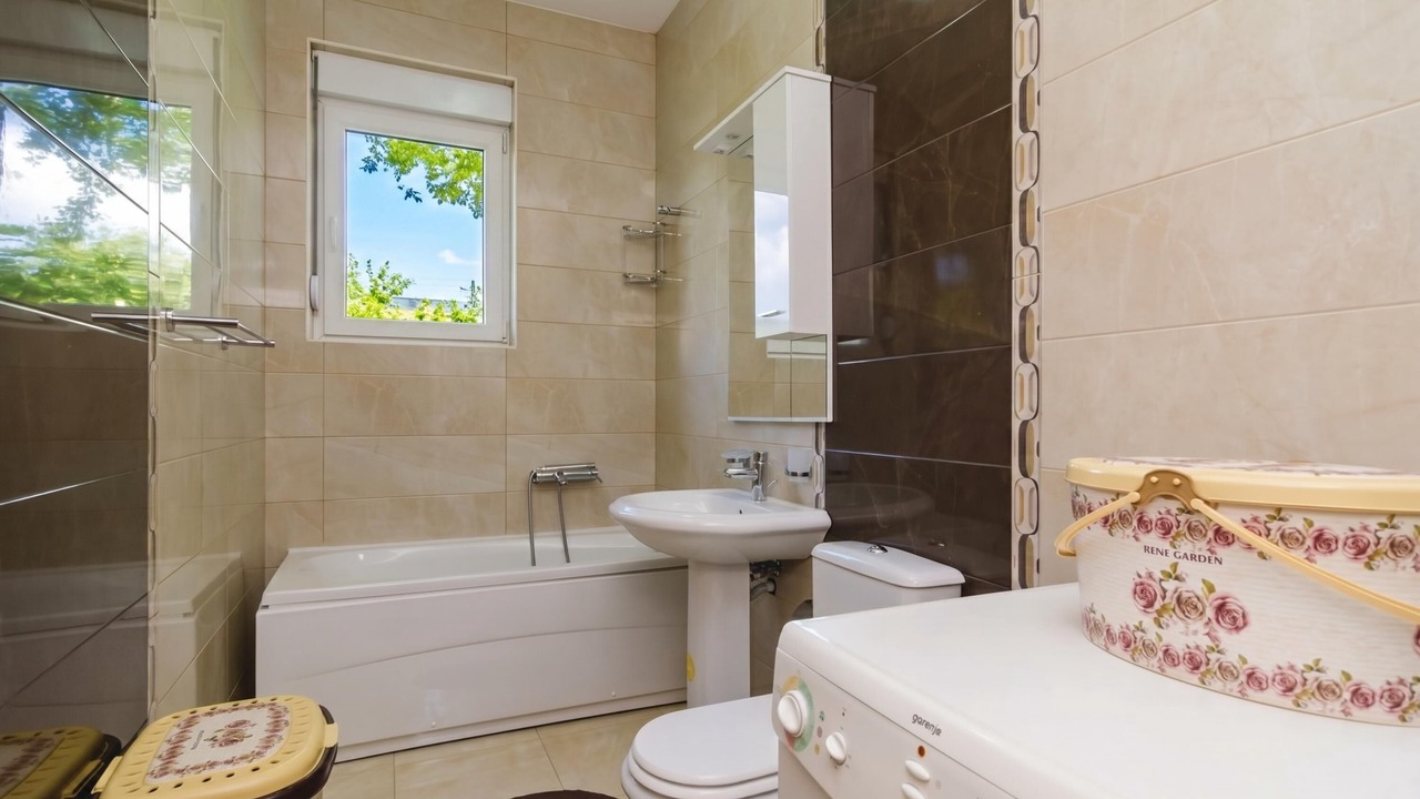 Photo of Bathroom in Mojdez