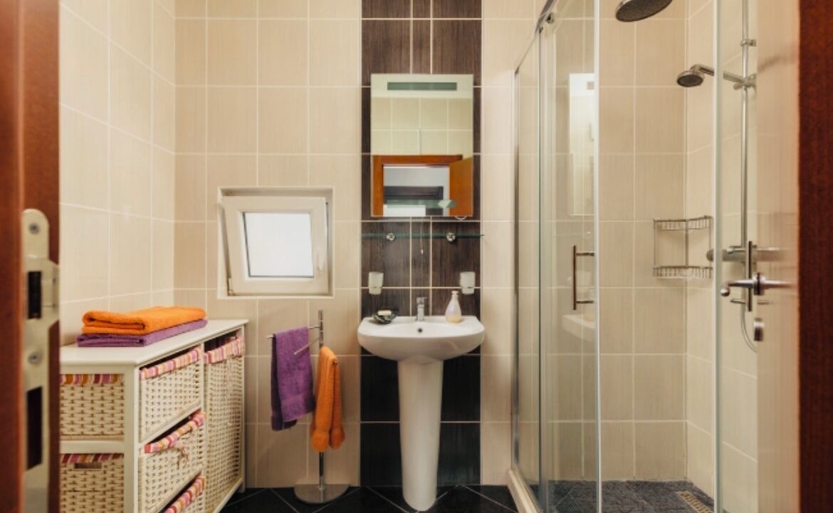 Photo of Bathroom in Topla
