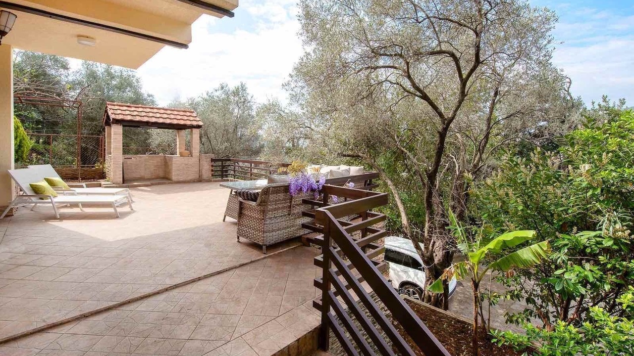 Photo of Patio Balcony in Budva