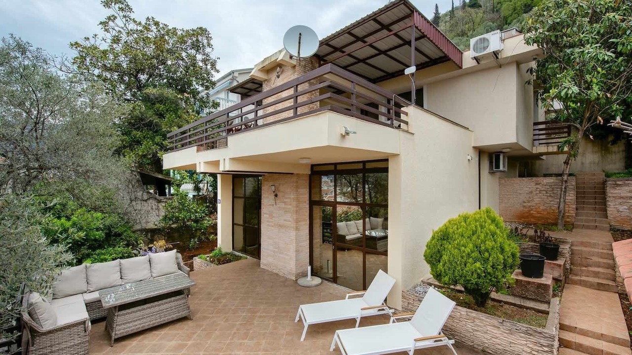 Photo of Patio Balcony in Budva