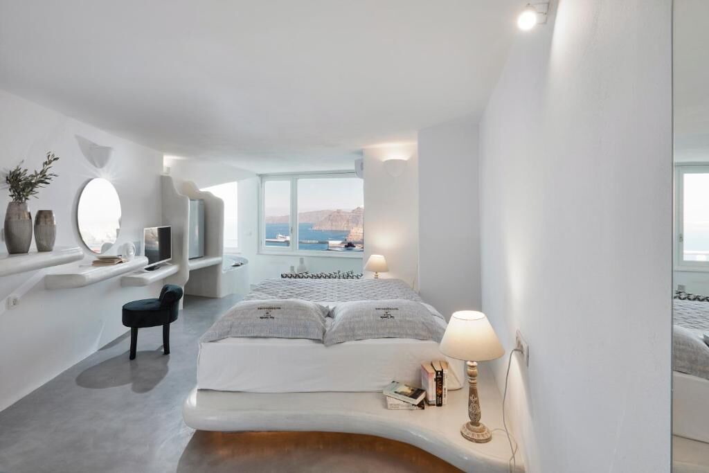 Photo of Bedroom in Santorini