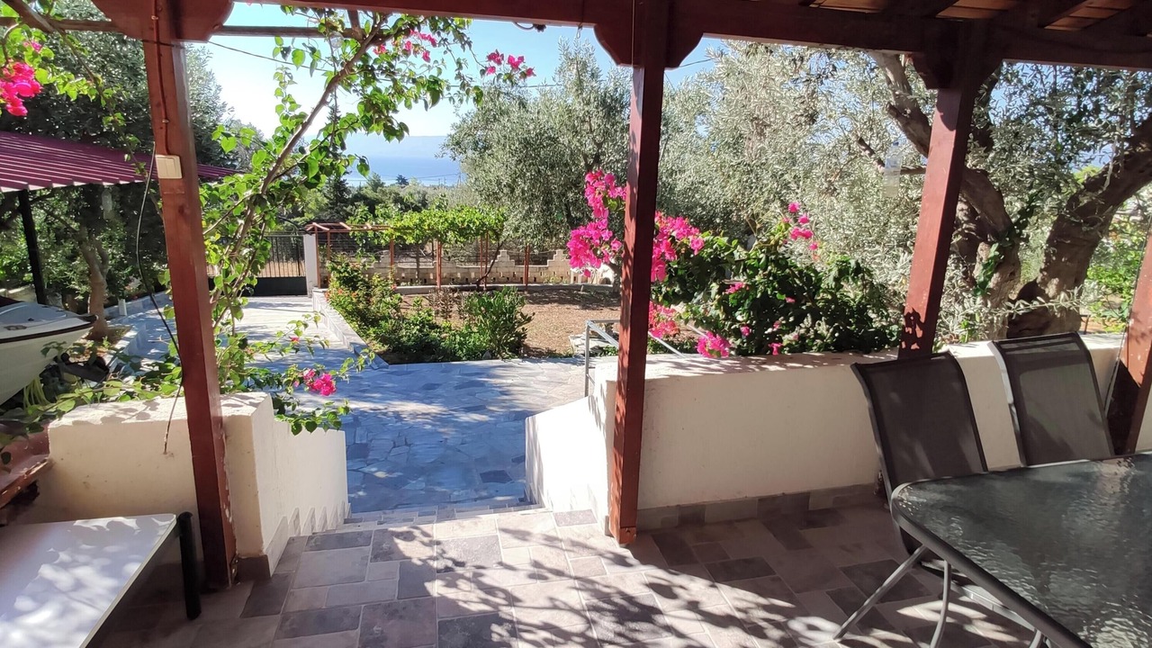 Photo of Outdoor in Eretria