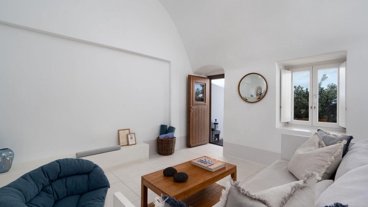 Photo of Livingroom in Oia