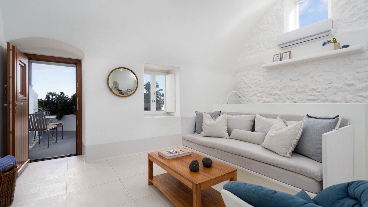 Photo of Livingroom in Oia