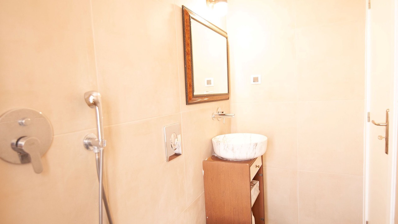 Photo of Bathroom in Rhodes Town