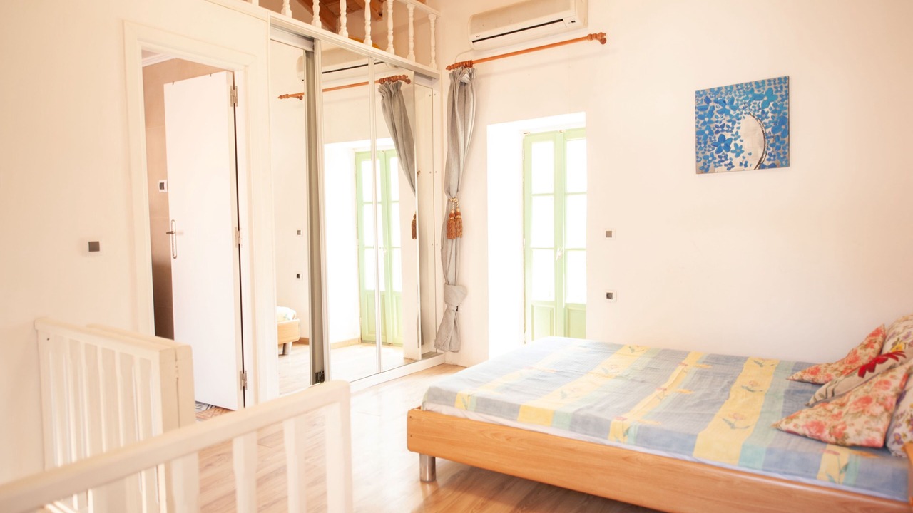 Photo of Bedroom in Rhodes Town