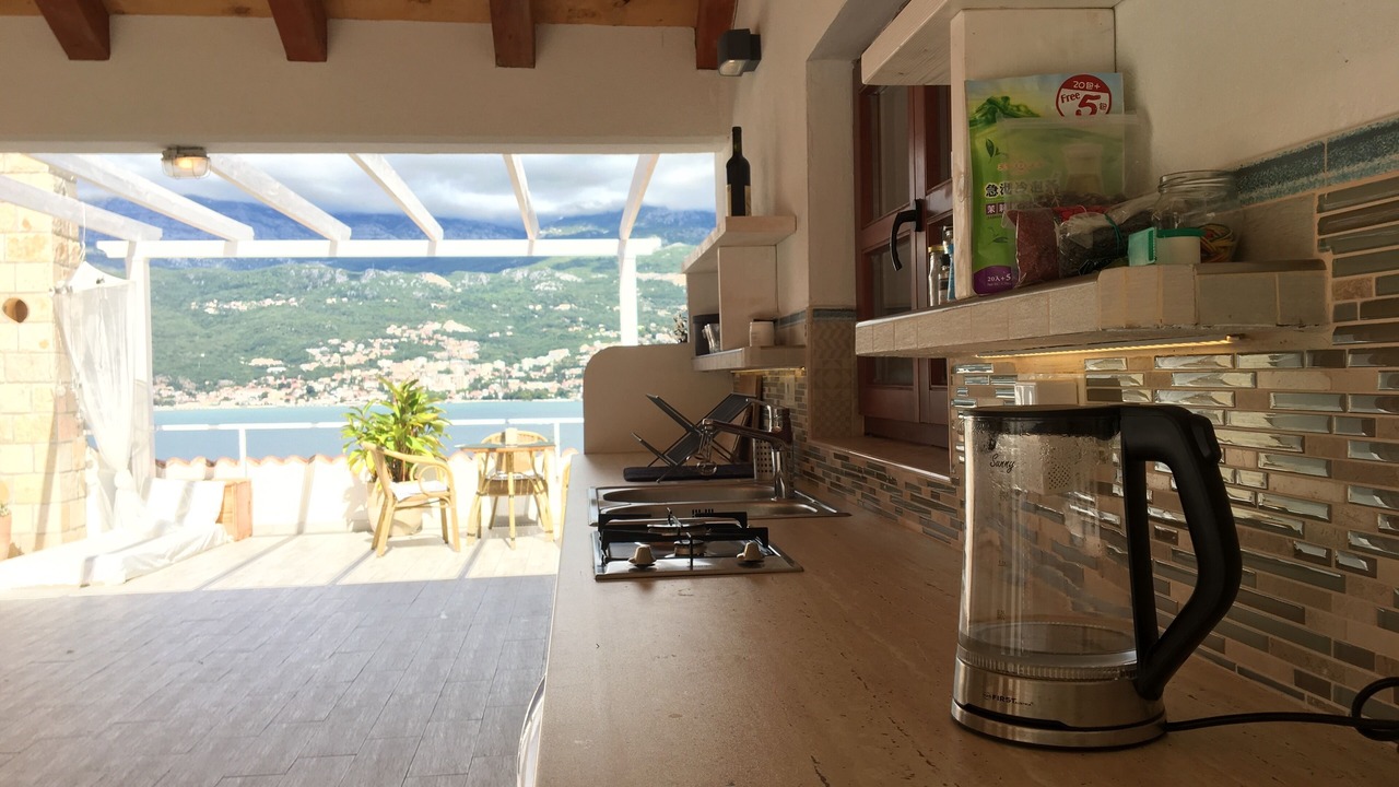 Photo of Kitchen in Igalo